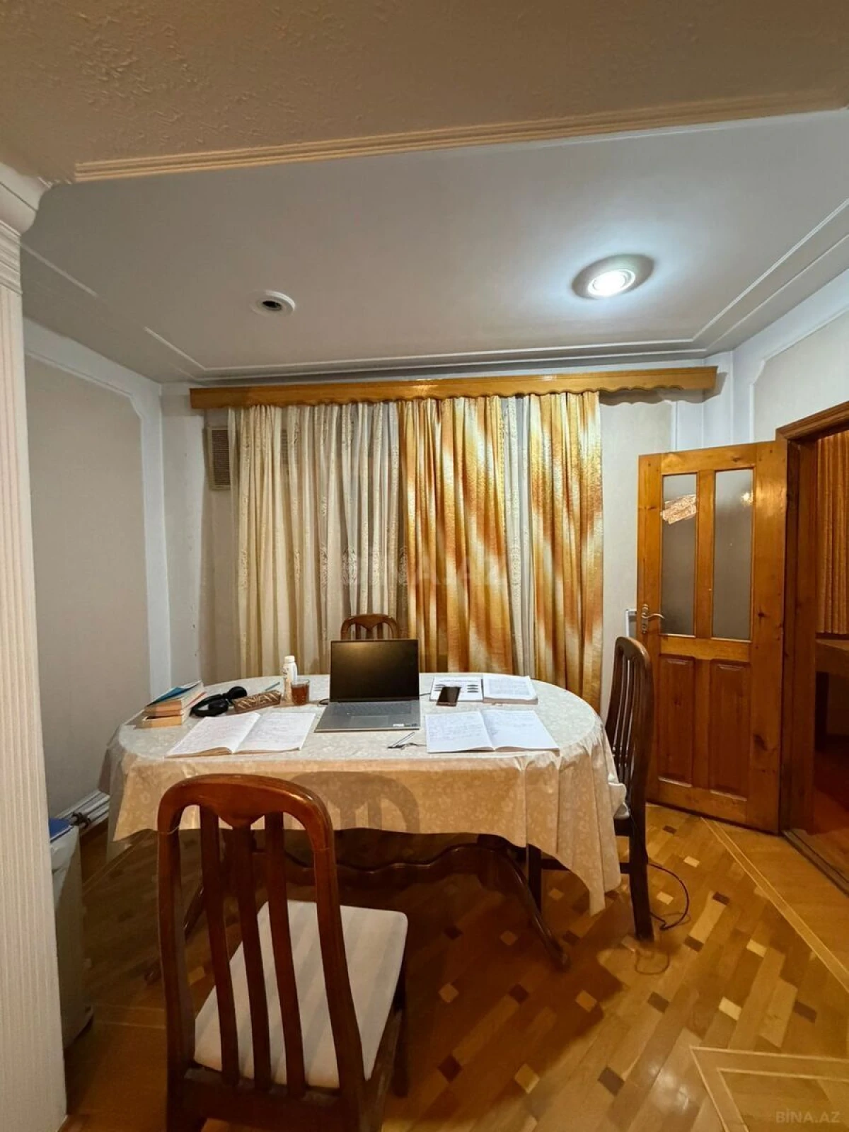 Satılır 3 otaqlı mənzil 92 m²