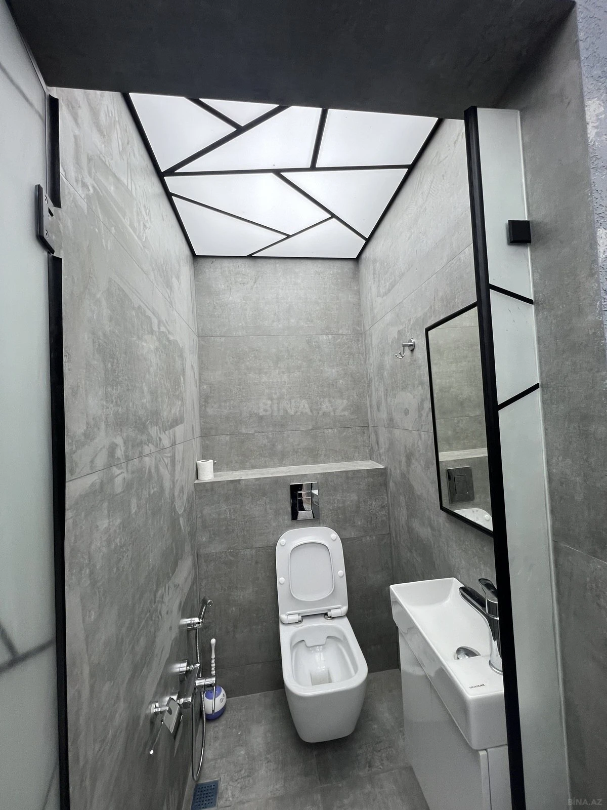 Satılır 4 otaqlı həyət evi 160 m²