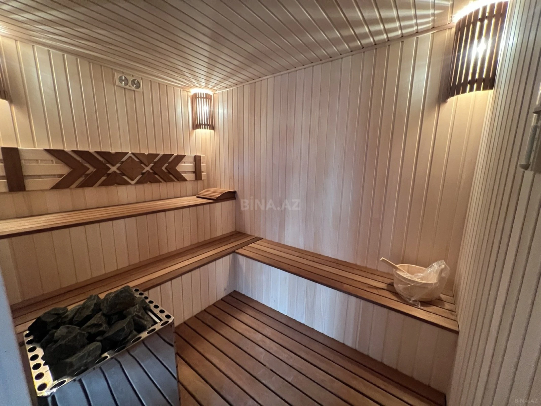 Satılır 4 otaqlı həyət evi 160 m²