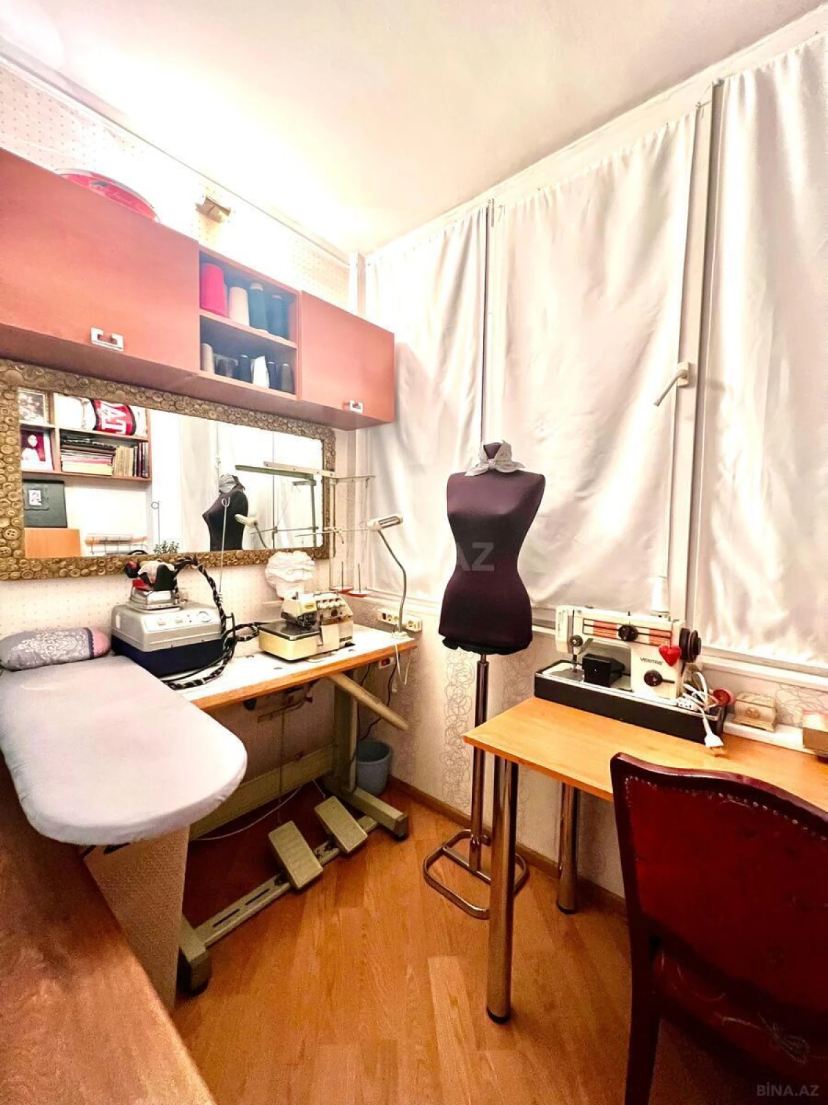 Satılır 4 otaqlı mənzil 126 m²