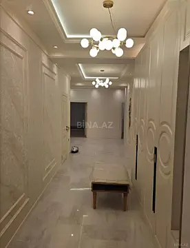Kirayə verilir 3 otaqlı mənzil 180 m²