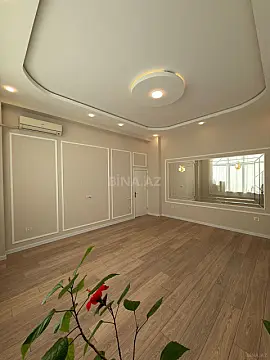 Satılır 2 otaqlı mənzil 82 m²