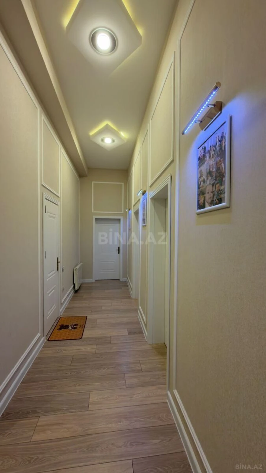 Satılır 2 otaqlı mənzil 82 m²