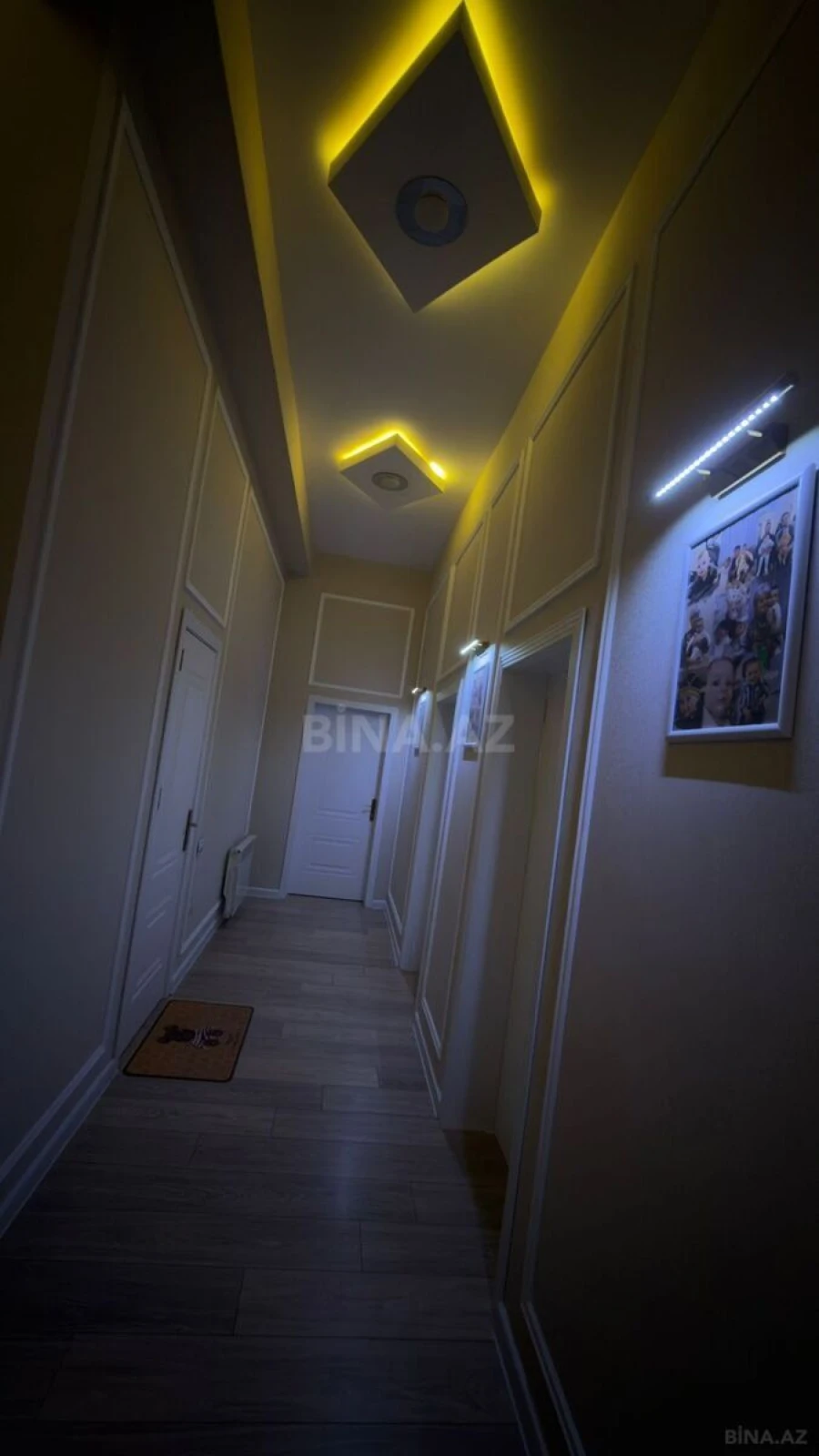 Satılır 2 otaqlı mənzil 82 m²