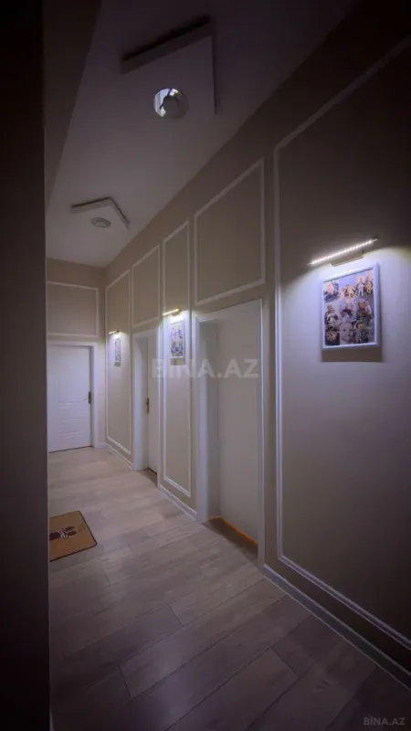 Satılır 2 otaqlı mənzil 82 m²