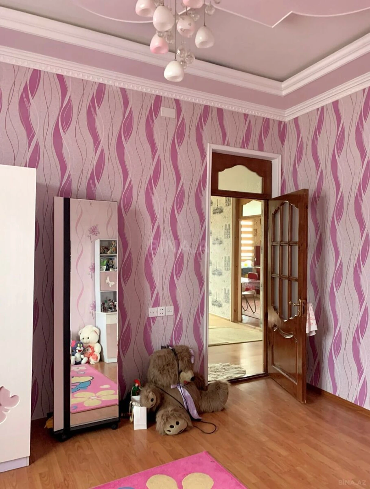 Satılır 4 otaqlı həyət evi 250 m²