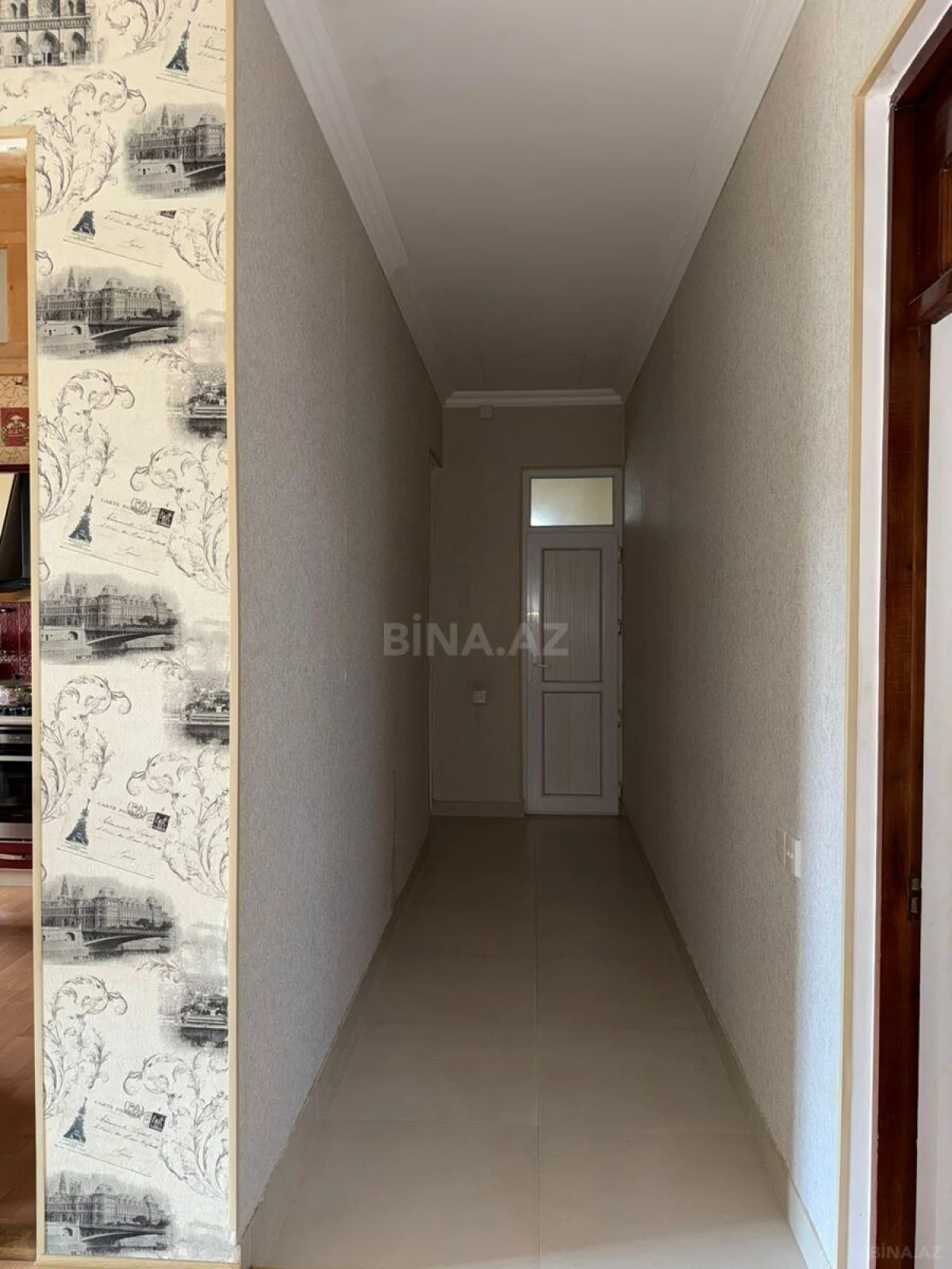 Satılır 4 otaqlı həyət evi 250 m²