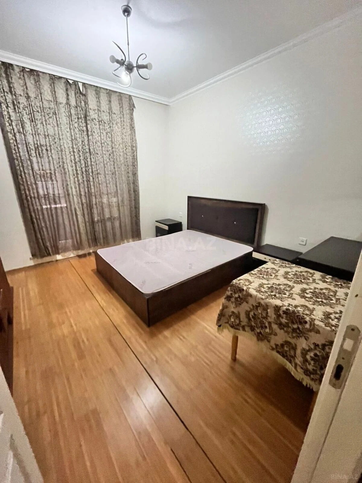 Kirayə verilir 2 otaqlı mənzil 50 m²