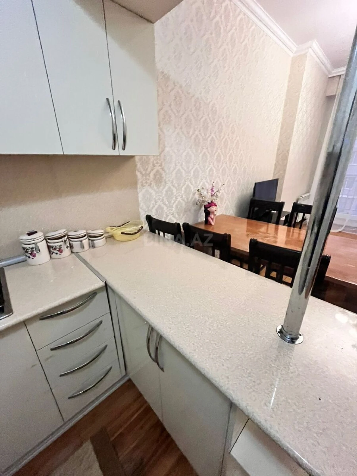 Kirayə verilir 2 otaqlı mənzil 50 m²