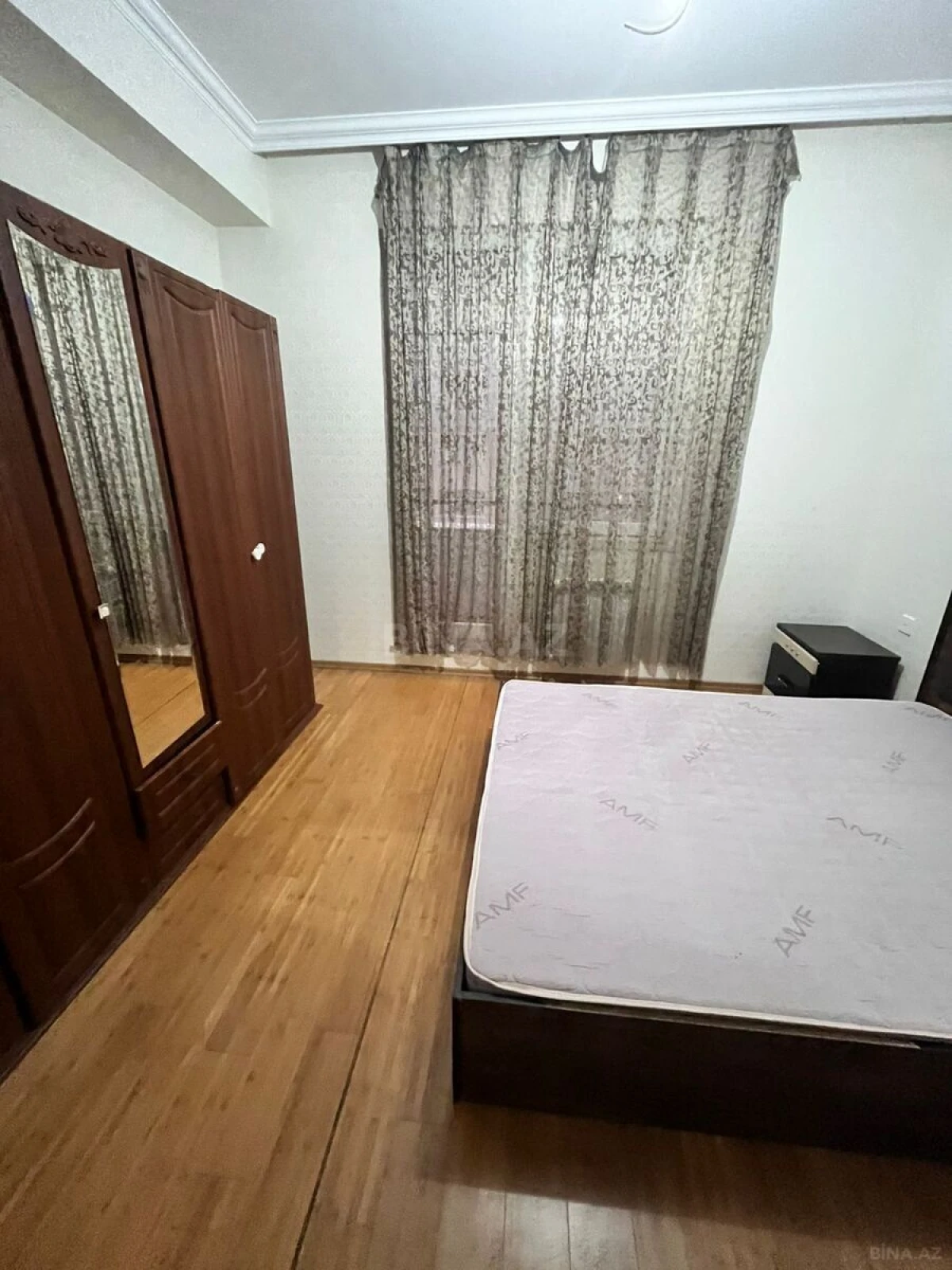 Kirayə verilir 2 otaqlı mənzil 50 m²