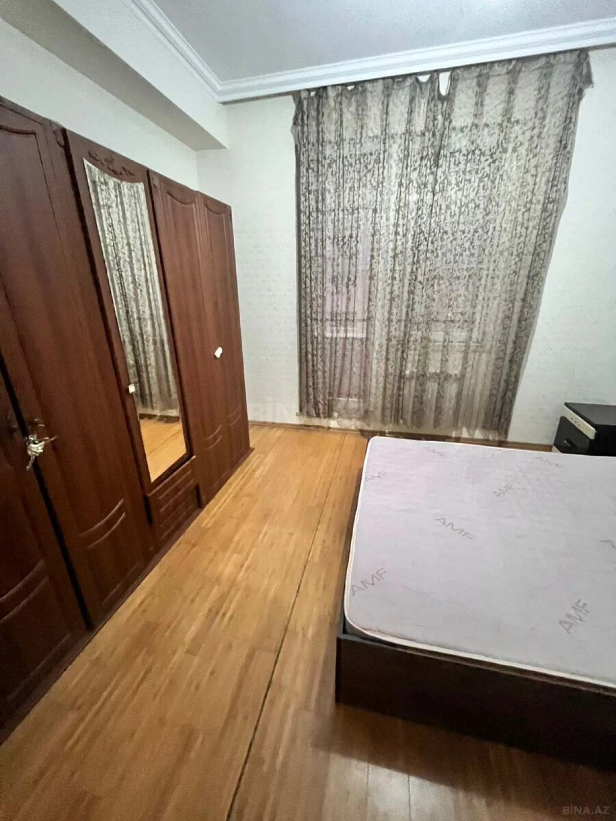 Kirayə verilir 2 otaqlı mənzil 50 m²