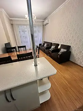 Kirayə verilir 2 otaqlı mənzil 50 m²