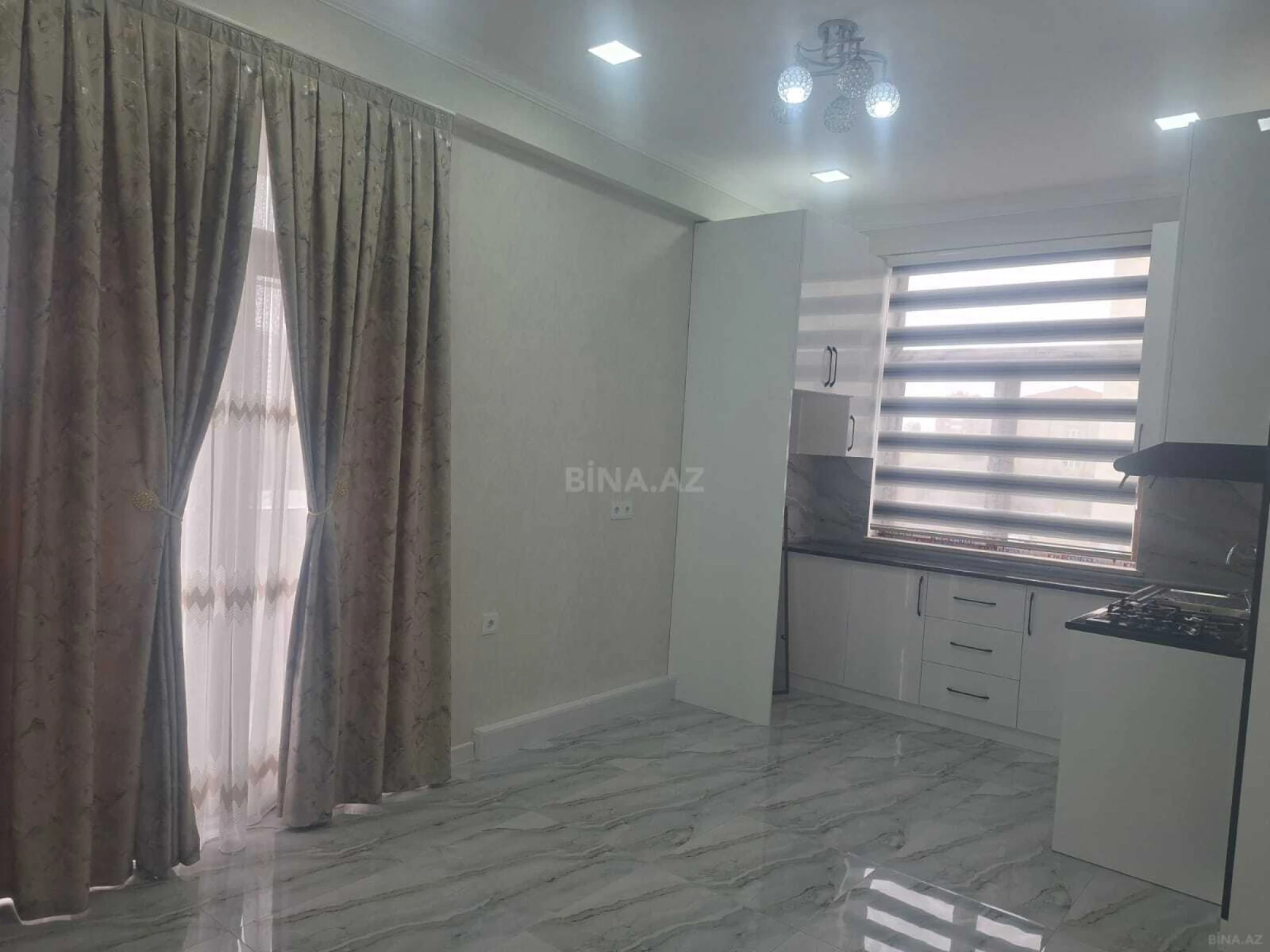 Kirayə verilir 3 otaqlı mənzil 100 m²