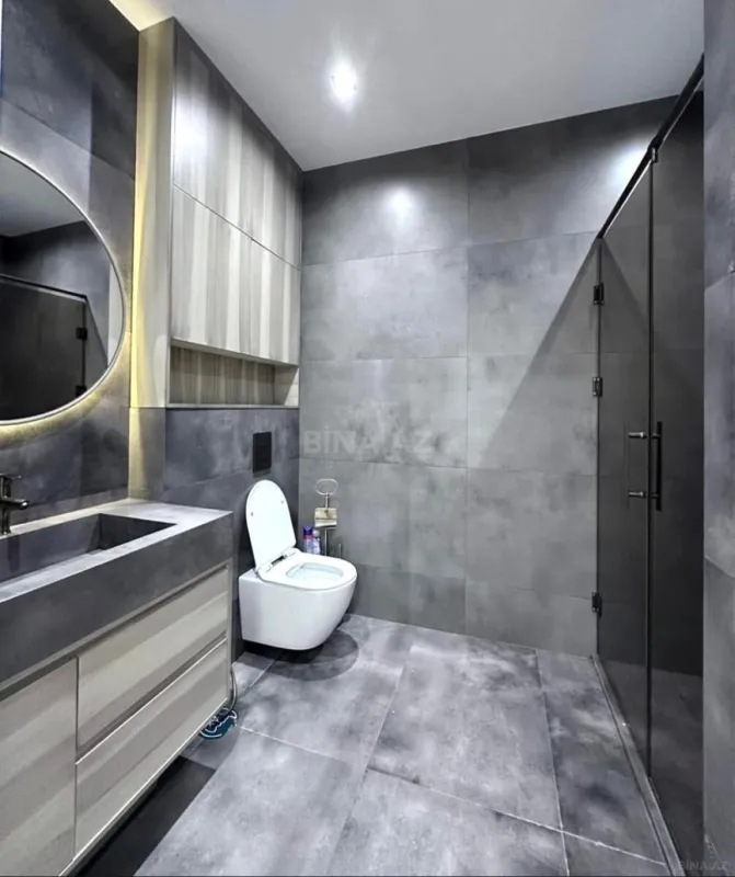 Kirayə verilir 3 otaqlı mənzil 150 m²