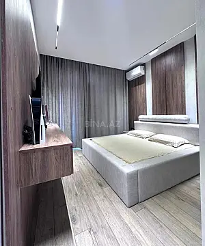Kirayə verilir 3 otaqlı mənzil 150 m²
