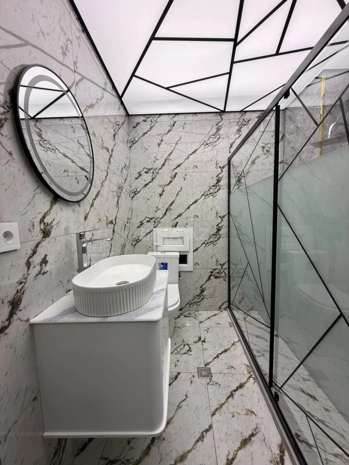Satılır 2 otaqlı mənzil 65 m²