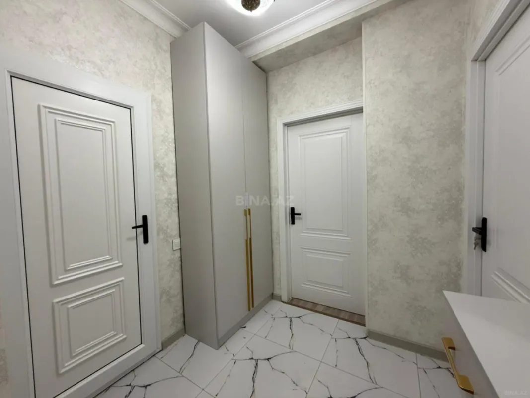 Satılır 2 otaqlı mənzil 65 m²