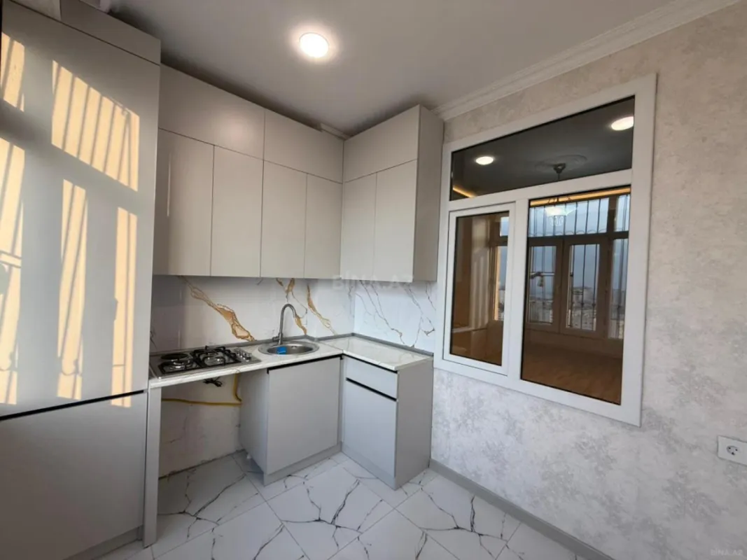 Satılır 2 otaqlı mənzil 65 m²
