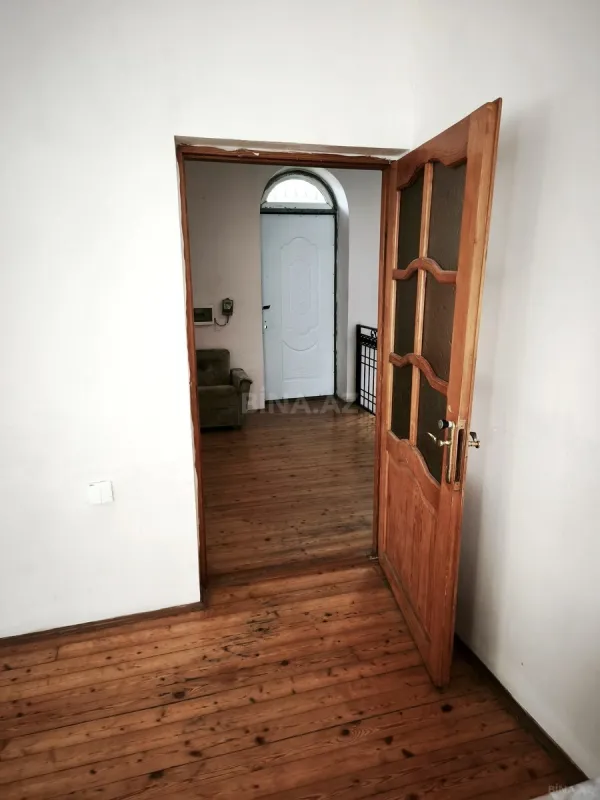 Kirayə verilir 3 otaqlı həyət evi 100 m²