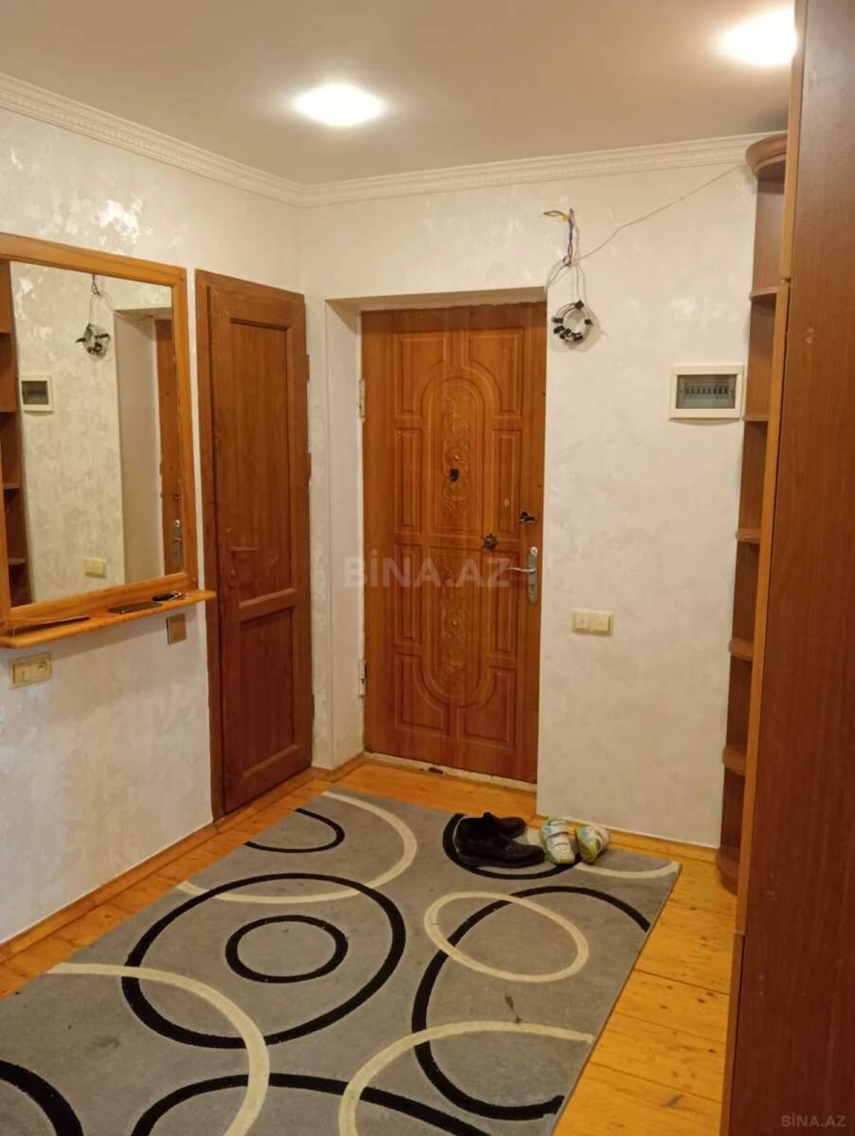 Kirayə verilir 2 otaqlı mənzil 55 m²