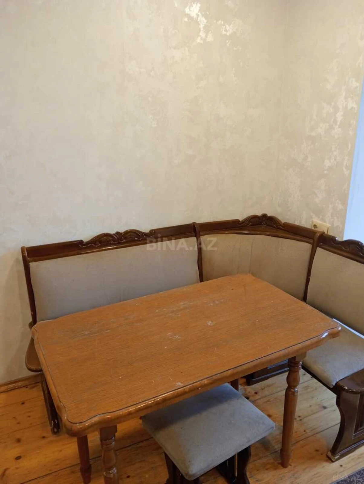 Kirayə verilir 2 otaqlı mənzil 55 m²