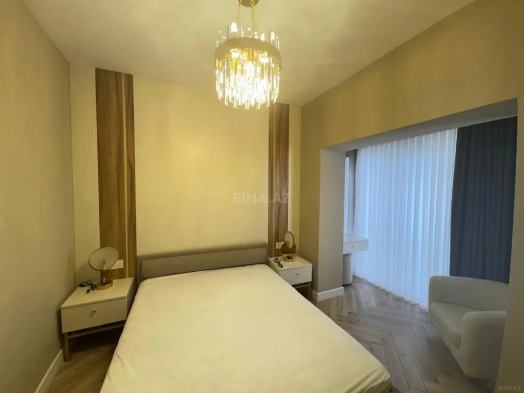 Kirayə verilir 2 otaqlı mənzil 70 m²