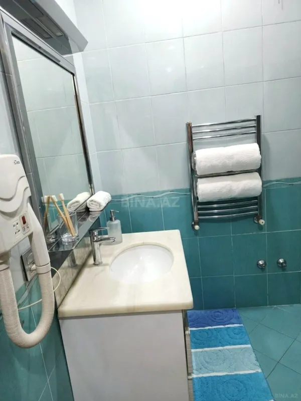 Satılır 3 otaqlı mənzil 120 m²