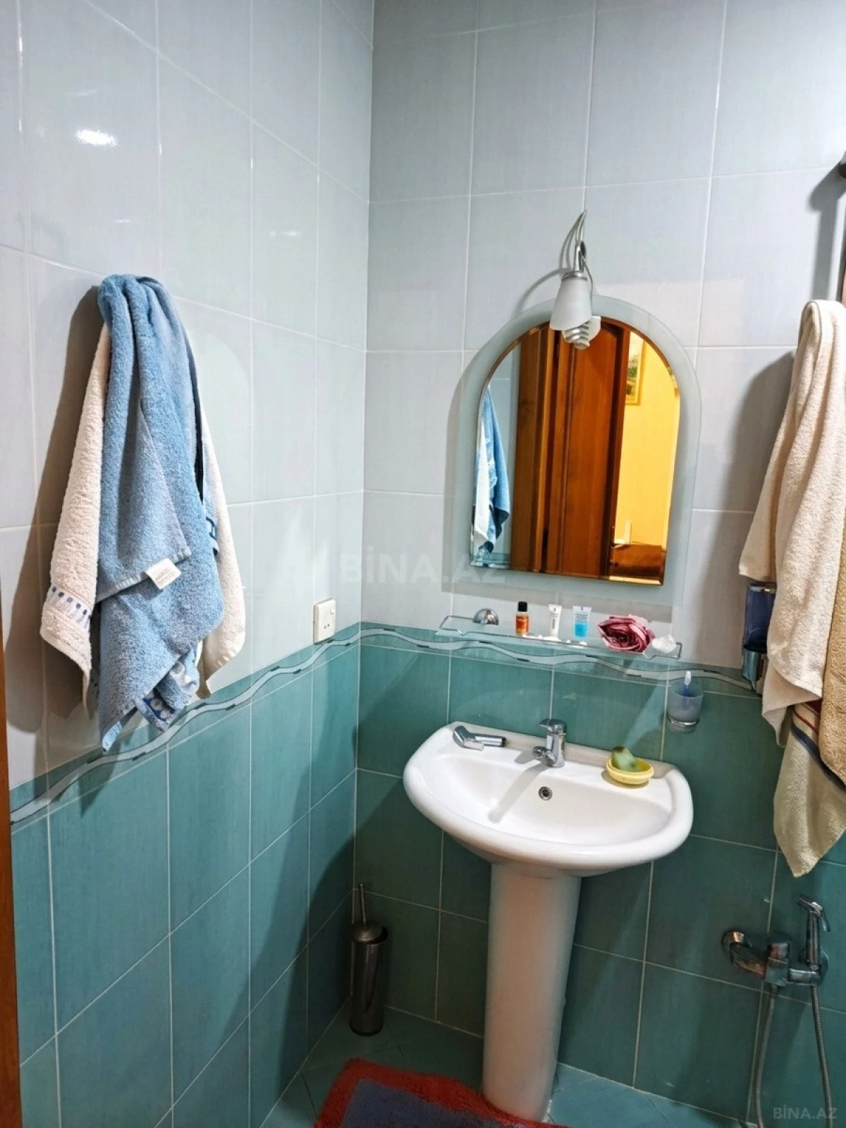 Satılır 3 otaqlı mənzil 120 m²