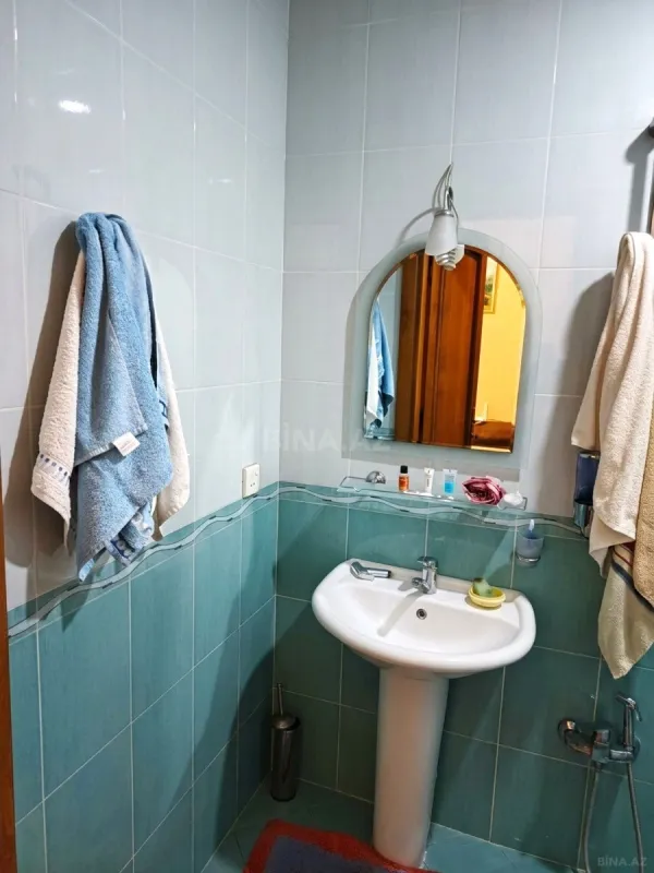 Satılır 3 otaqlı mənzil 120 m²