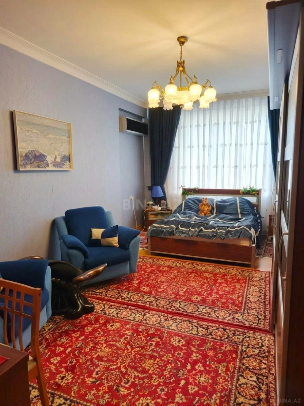 Satılır 3 otaqlı mənzil 120 m²