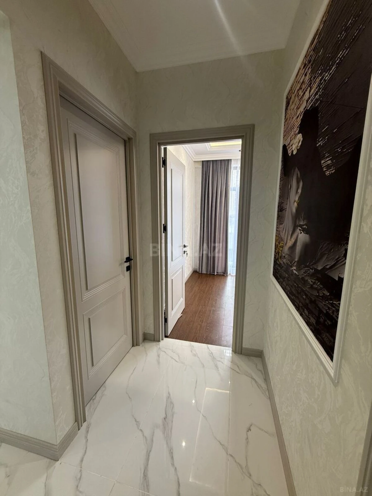 Satılır 2 otaqlı mənzil 80 m²