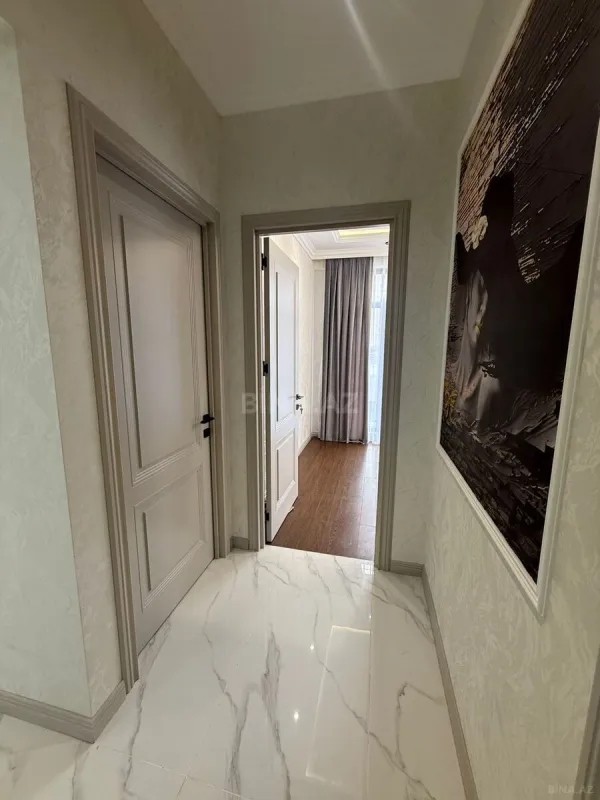 Satılır 2 otaqlı mənzil 80 m²