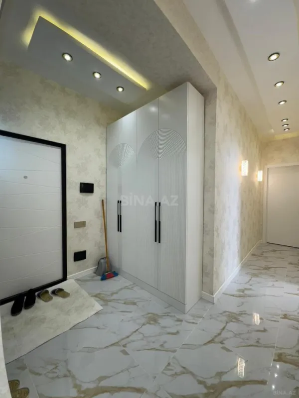 Satılır 2 otaqlı mənzil 80 m²