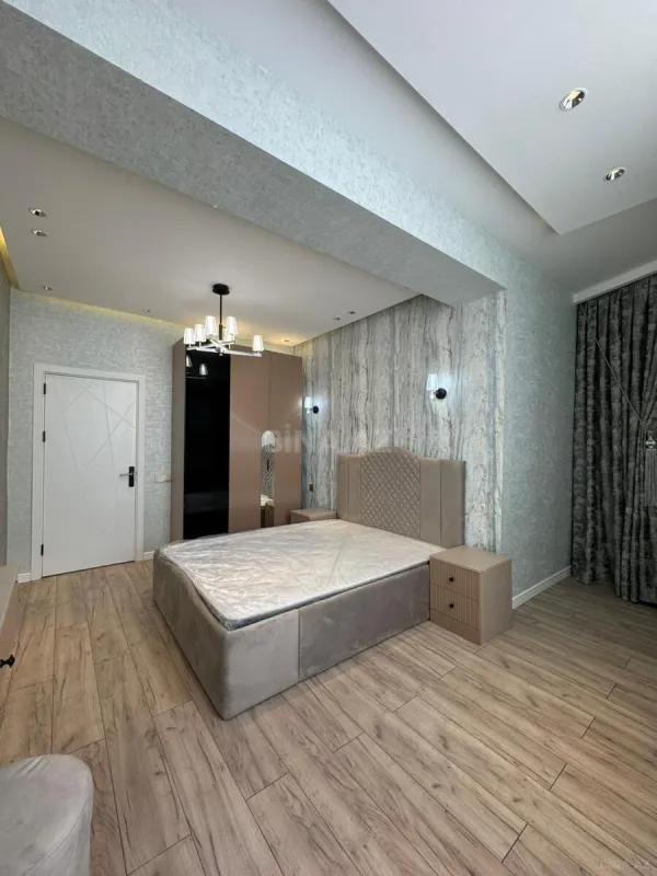 Satılır 2 otaqlı mənzil 80 m²