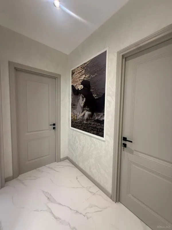 Satılır 2 otaqlı mənzil 80 m²