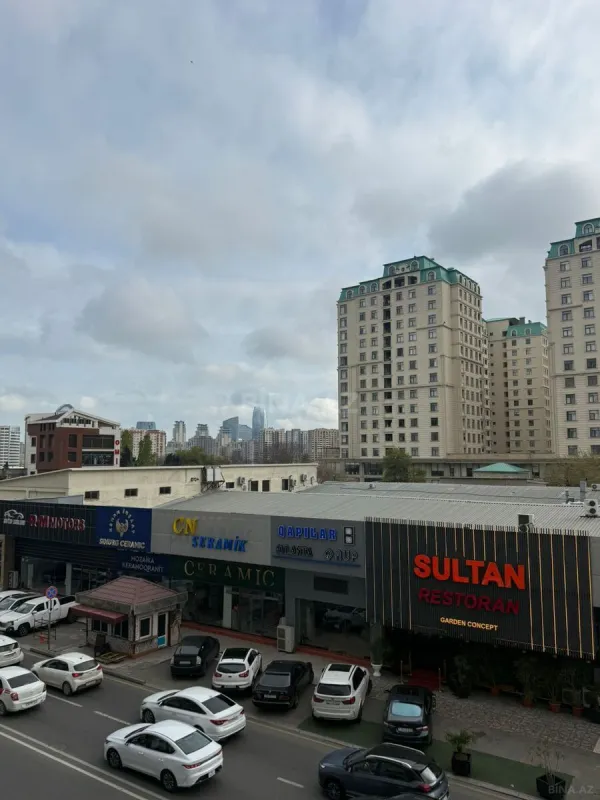 Satılır 2 otaqlı mənzil 80 m²