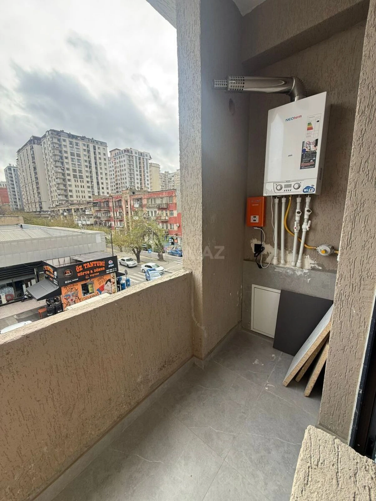 Satılır 2 otaqlı mənzil 80 m²