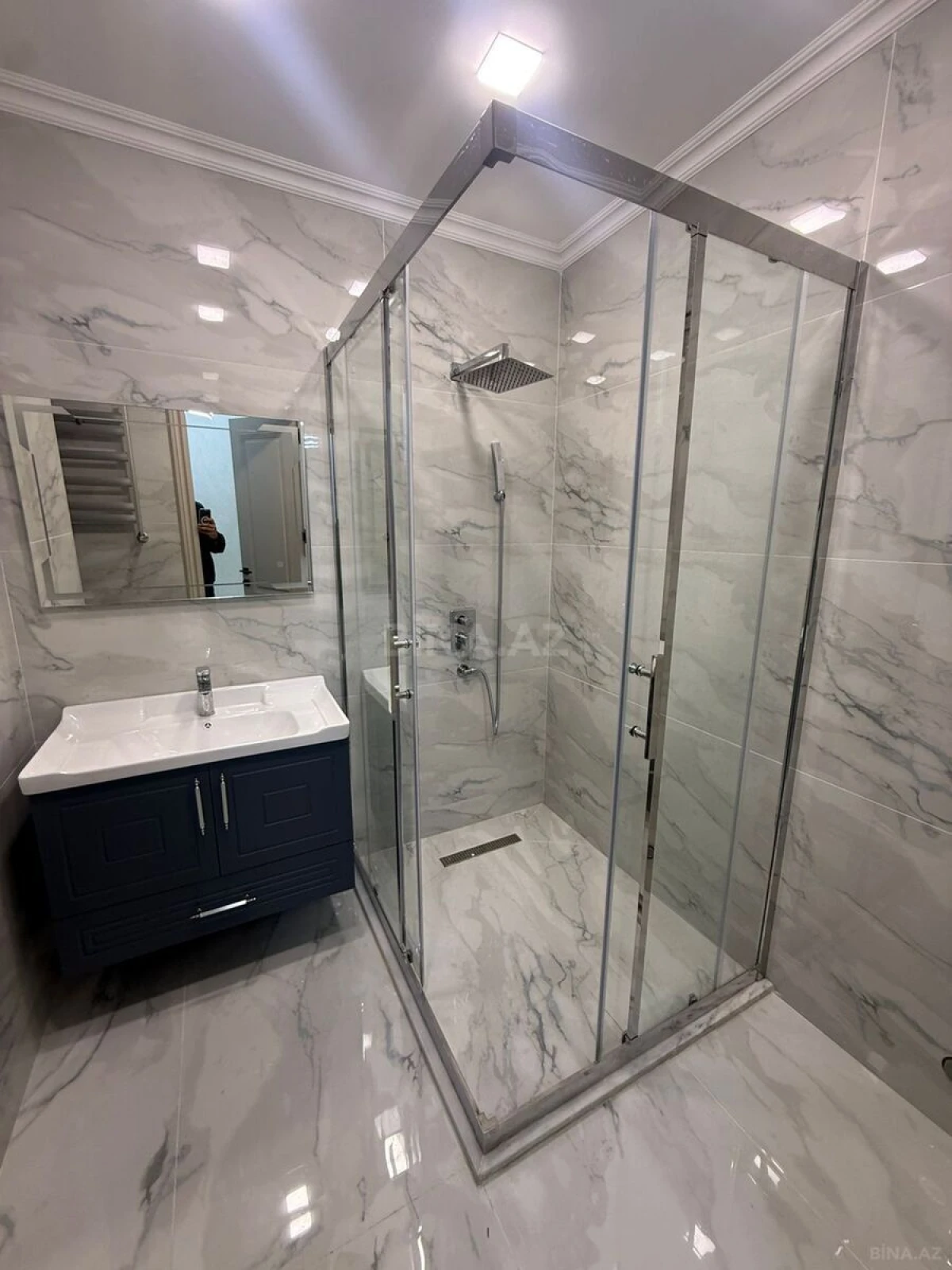 Satılır 2 otaqlı mənzil 80 m²