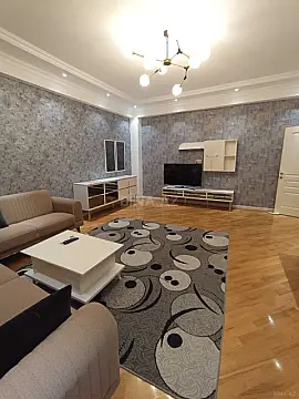 Kirayə verilir 2 otaqlı mənzil 92 m² — Bakı 2 otaq 92.00 m²