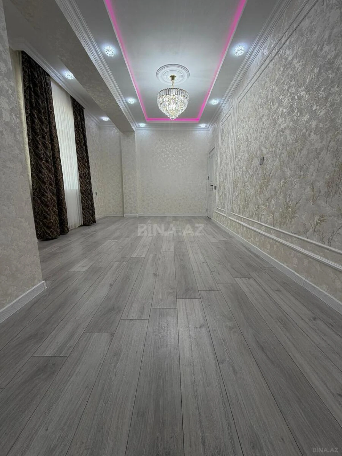 Satılır 3 otaqlı mənzil 97 m²