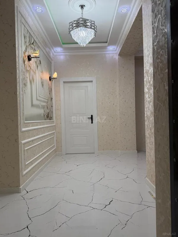 Satılır 3 otaqlı mənzil 97 m²