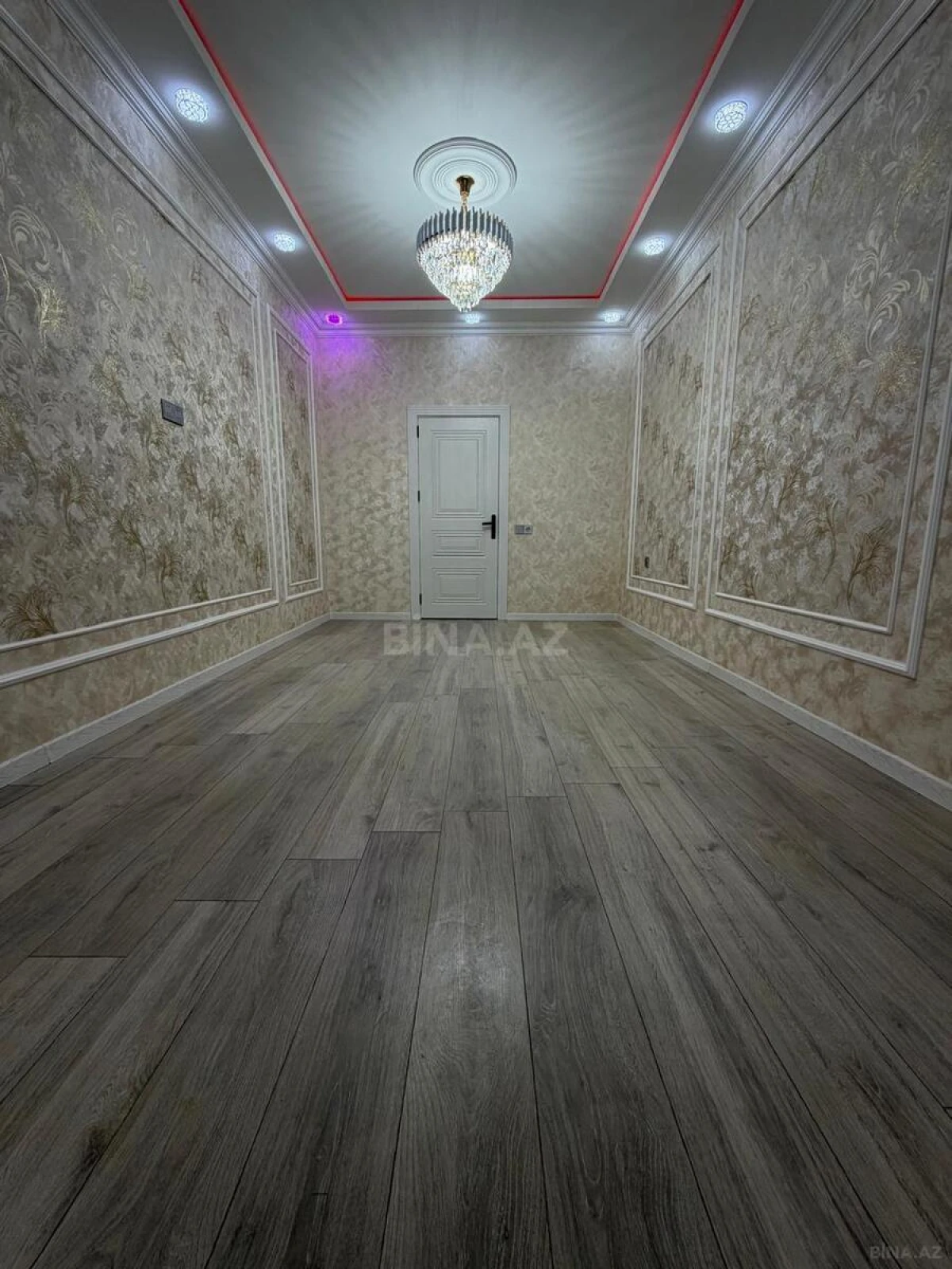 Satılır 3 otaqlı mənzil 97 m²