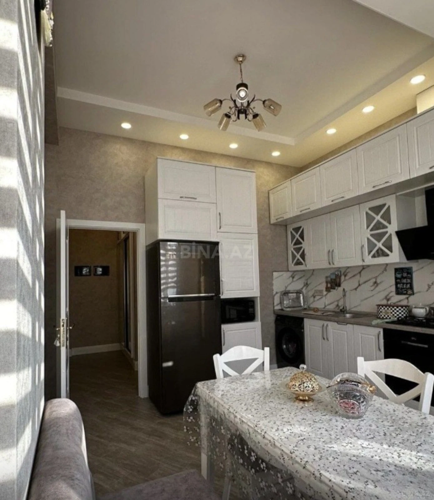 Satılır 3 otaqlı mənzil 105 m²