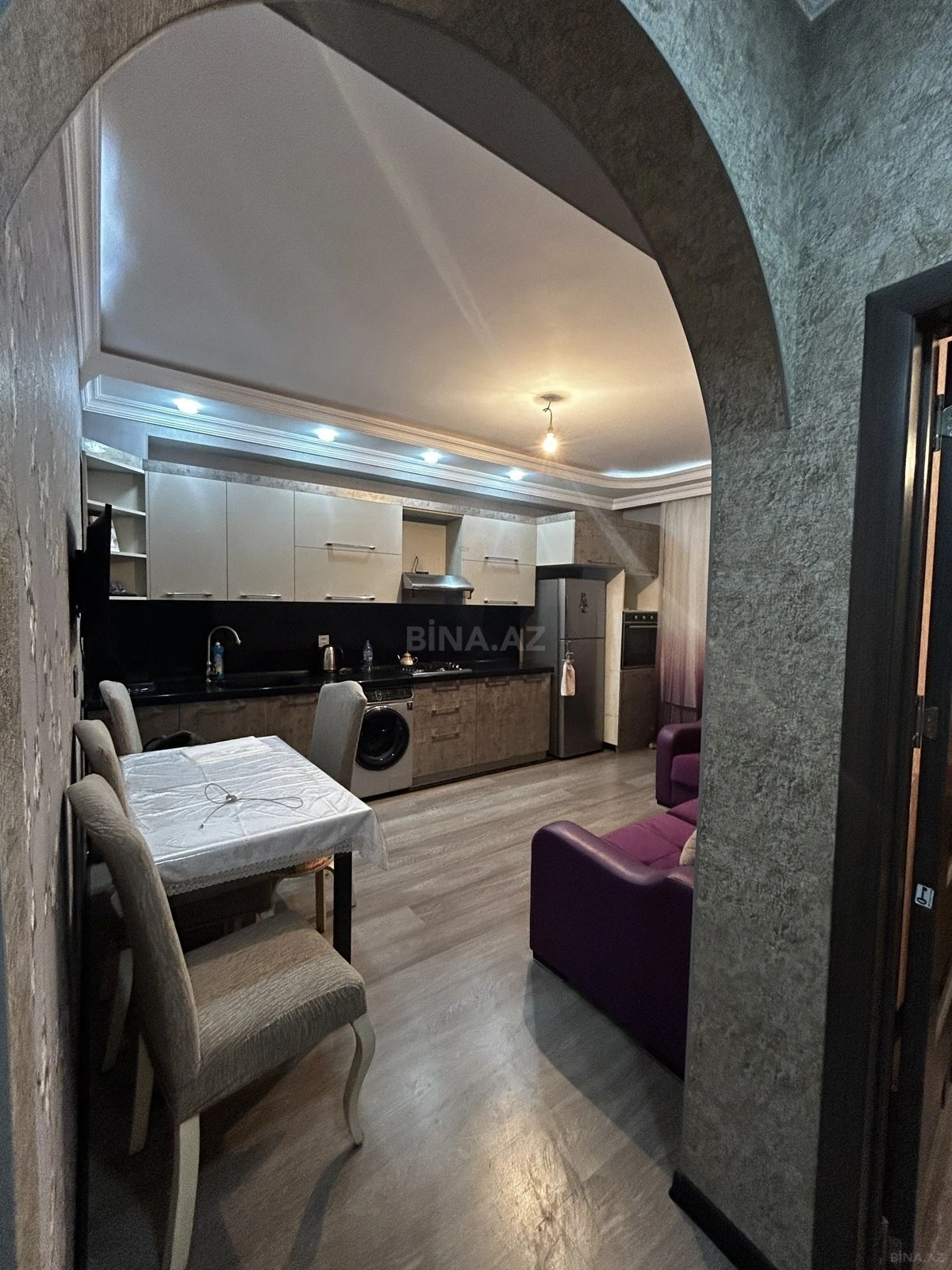 Kirayə verilir 1 otaqlı mənzil 43 m²