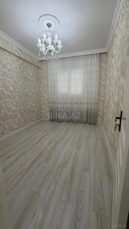 Satılır 2 otaqlı mənzil 57 m²