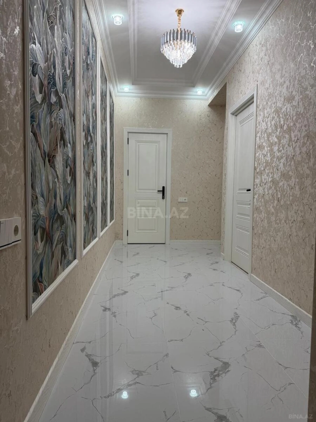 Satılır 2 otaqlı mənzil 57 m²