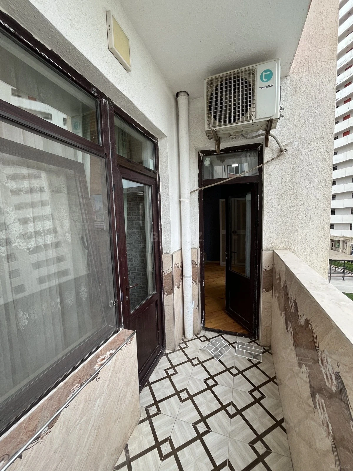 Kirayə verilir 2 otaqlı mənzil 64 m²