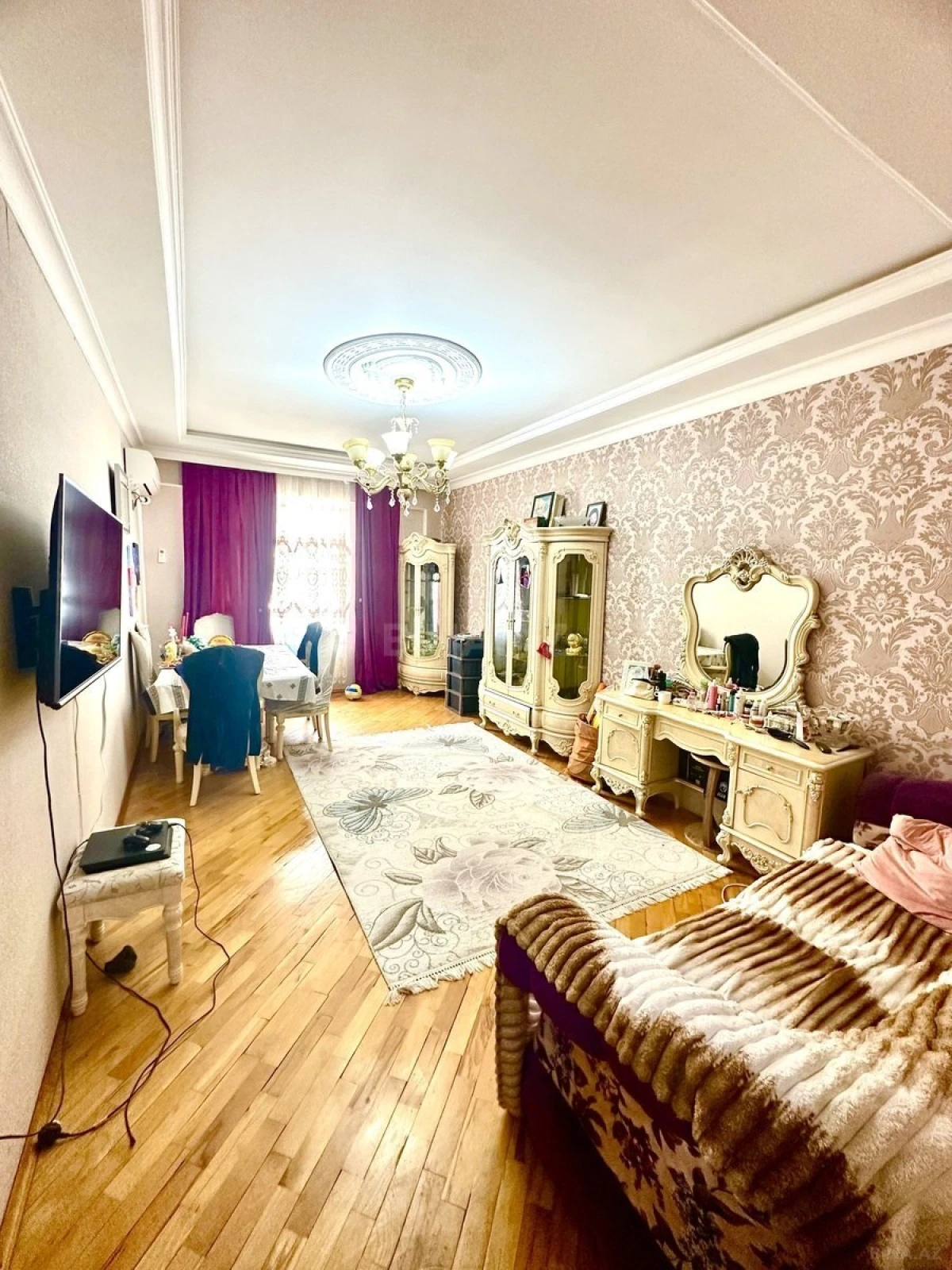 Satılır 3 otaqlı mənzil 70 m²