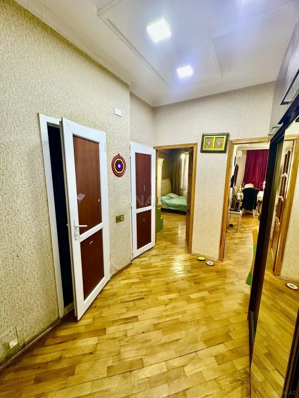 Satılır 3 otaqlı mənzil 70 m²