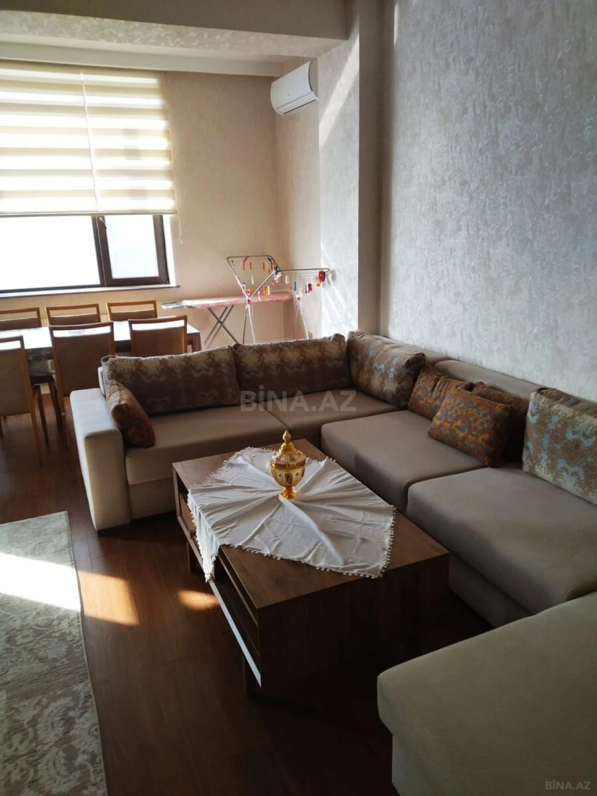 Kirayə verilir 3 otaqlı mənzil 121 m²